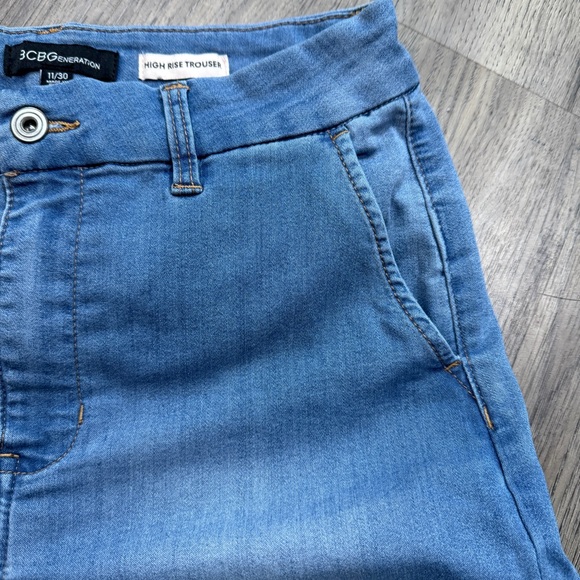 BCBGeneration High Rise Trouser Wide Leg Jeans - Size 11/30 - Picture 8 of 16